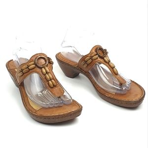 Born t-strap Sandals comfy chunky Heel slip-on beaded accent size 9
